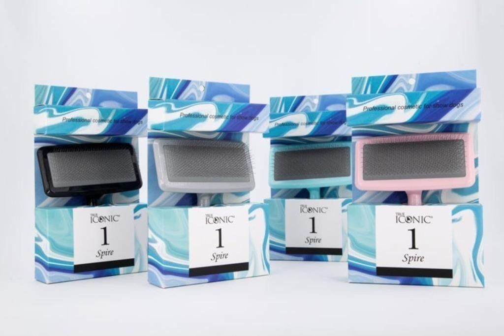 True Iconic Slicker Brush